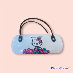 Hello Kitty Eve glasses 👓 case